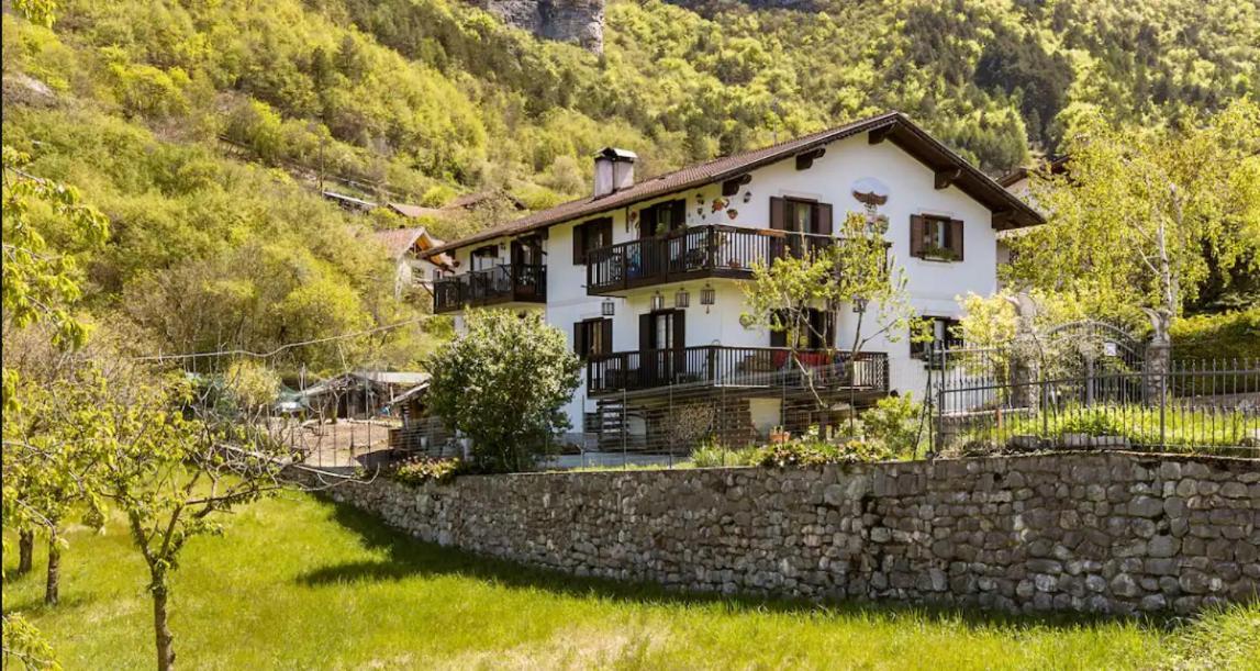 B&B Haus Senter Trambileno Exterior photo